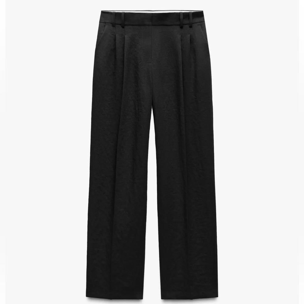 NWT sold out viral Zara trousers